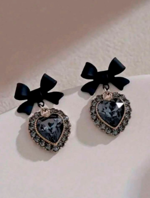 aros black heart