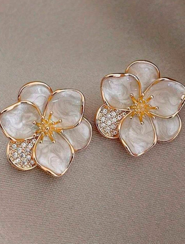 aros star flowers